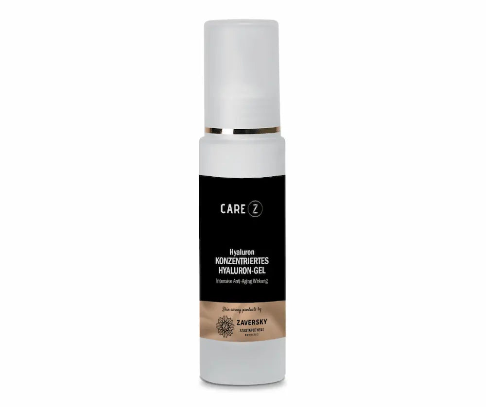 CARE Z Hyaluron Konzentriertes Hyaluron-Gel von Zaversky, weiße Pumpflasche mit schwarz-beigem Etikett, Intensive Anti-Aging Wirkung.